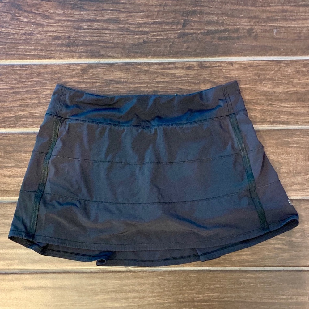 NWOT Pace Rival skirt 4” black size 10